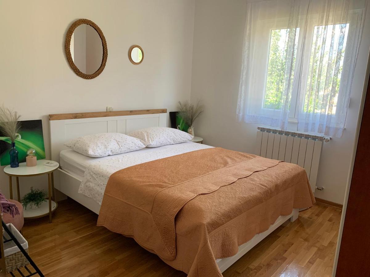 טריליי Villa Duje מראה חיצוני תמונה