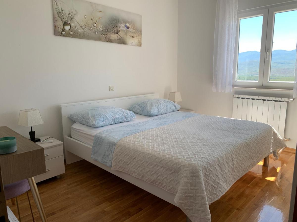 טריליי Villa Duje מראה חיצוני תמונה
