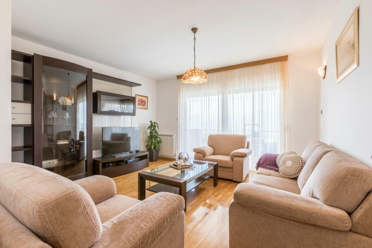 טריליי Villa Duje מראה חיצוני תמונה